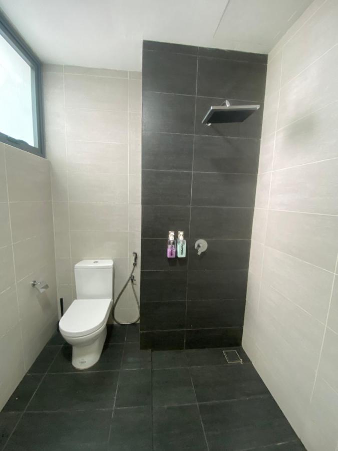 Jsadli Suite Troika Residence Кота-Бару Экстерьер фото